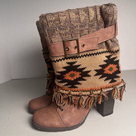 Muk Luks Knit Sweater Boots Aztec Western Fringe Pull On Heeled Women's Size 8 - Picture 4 of 14